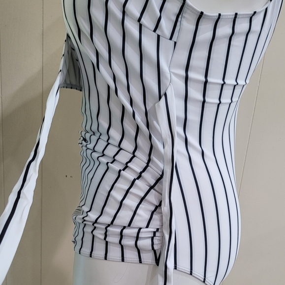 Tempotrek Maternity Swimsuit One Piece Elegant V Neck Pregnancy Swimwear Tie XXL - Picture 3 of 9